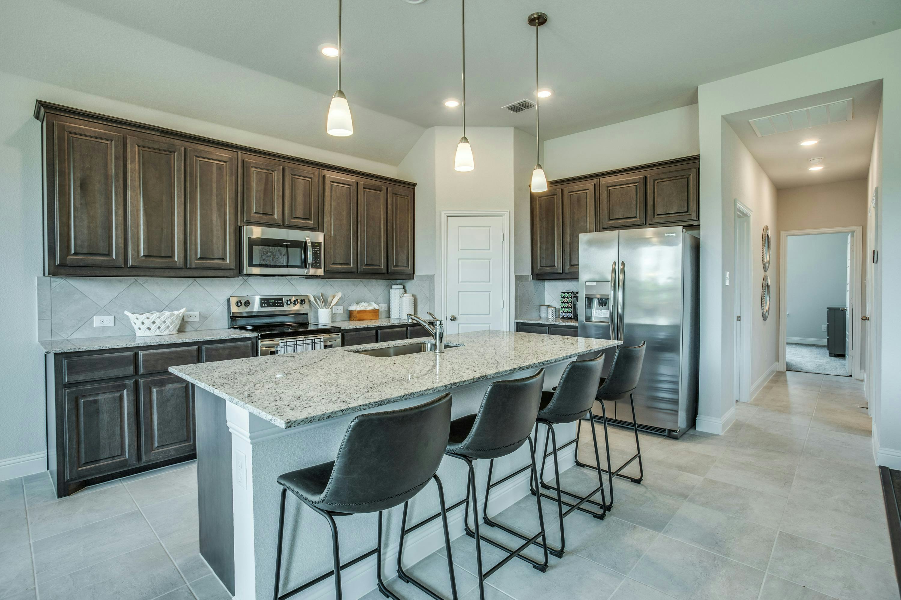 1404-lakeview-dr-pelican-bay-tx