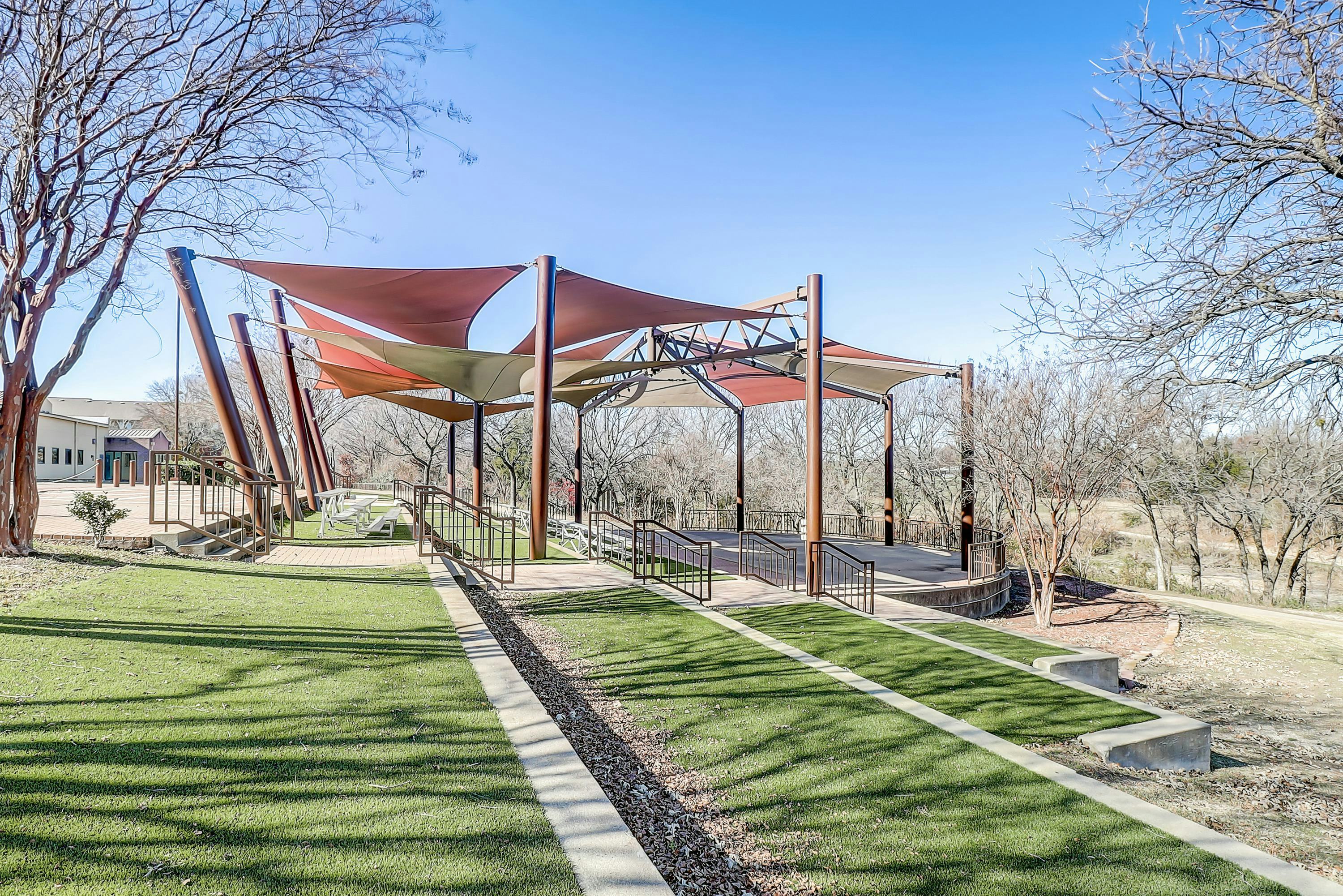 Downtown Recreation in DeSoto, TX